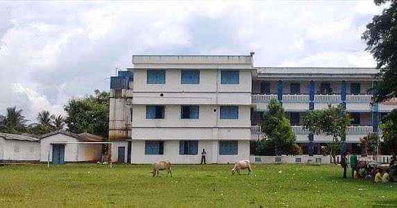 Karimpur_Pannadevi_College